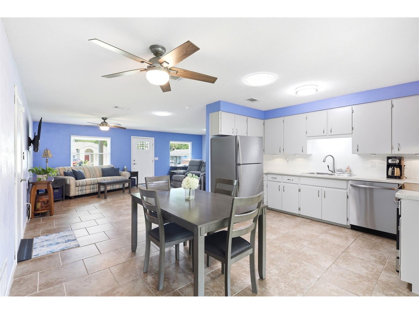 411 S Brooks Avenue Deland FL 32720 V4950149 image12