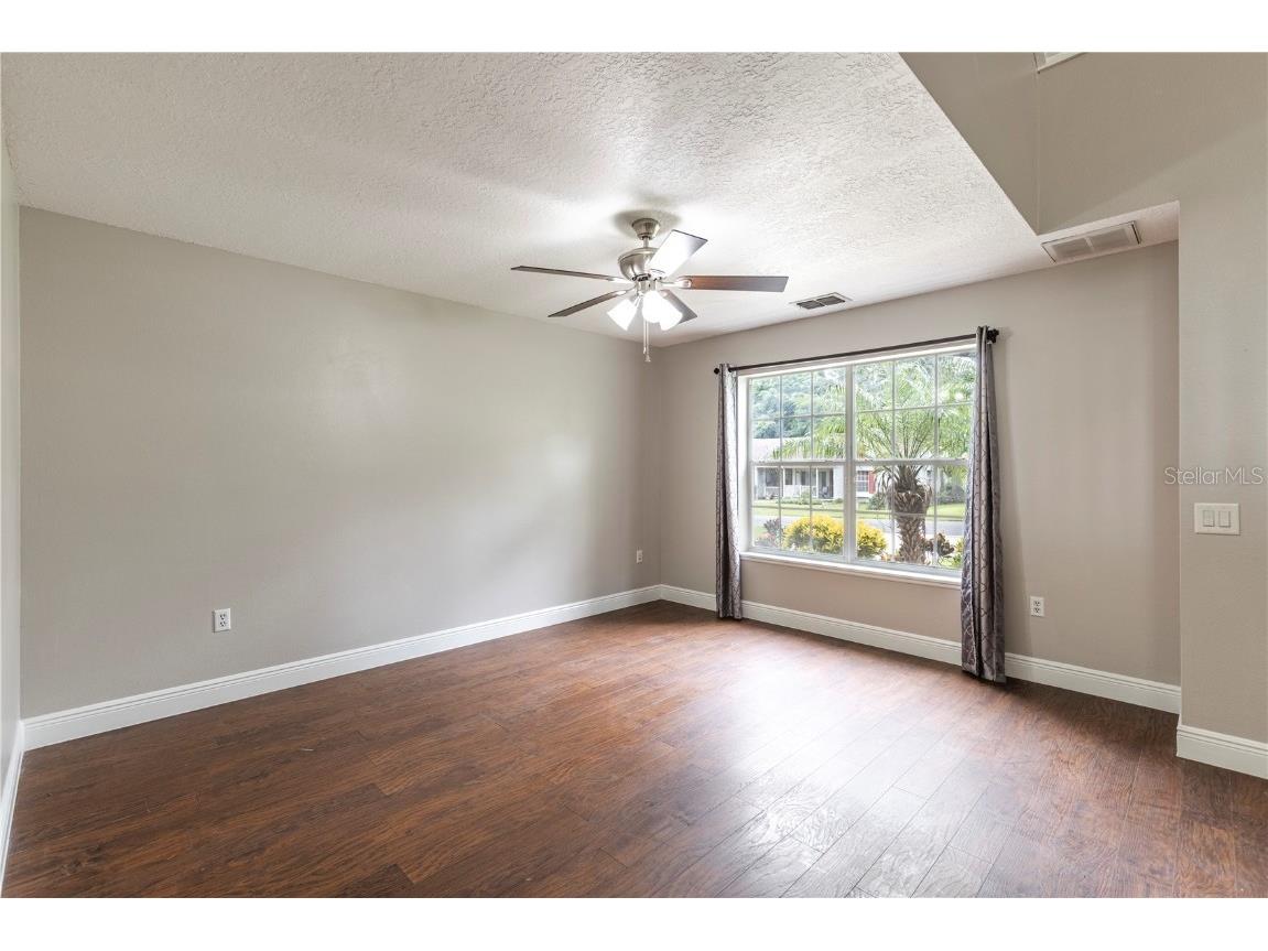 411 S Cobble Court Mount Dora FL 32757 G5099969 image4