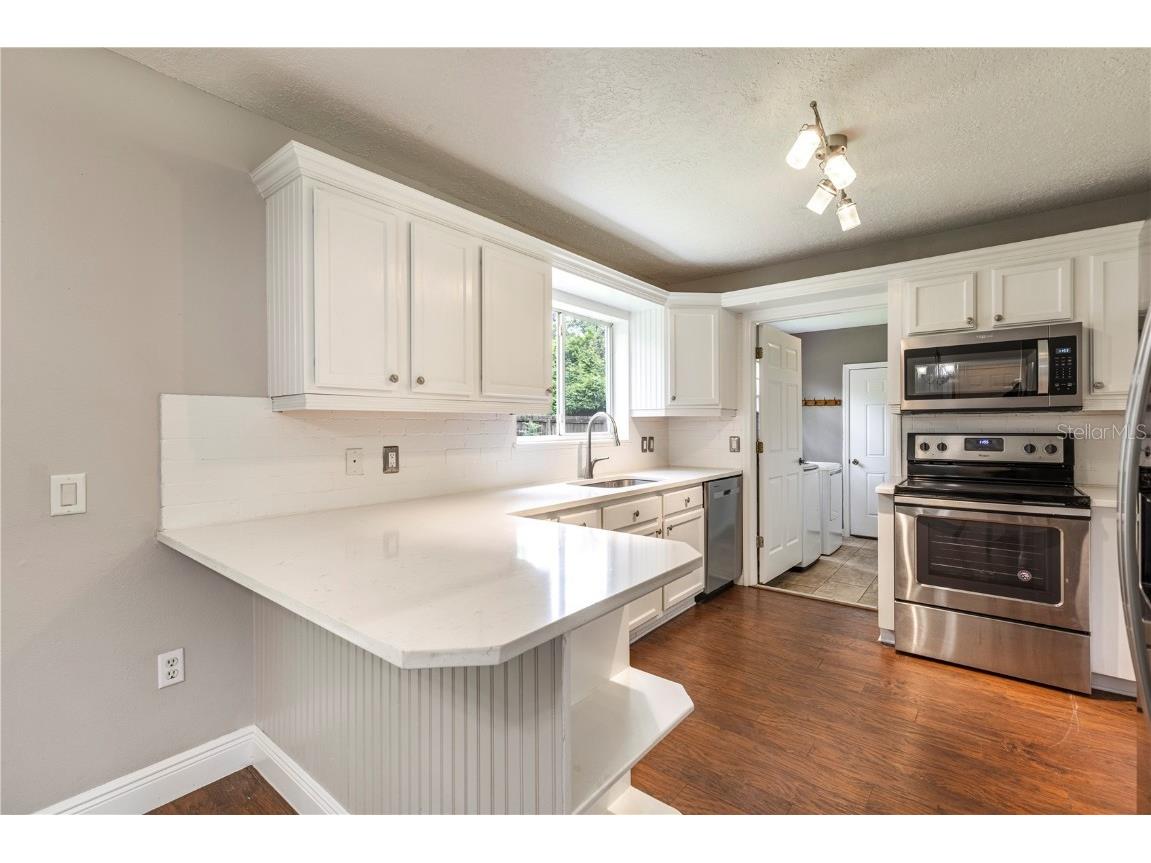 411 S Cobble Court Mount Dora FL 32757 G5099969 image8