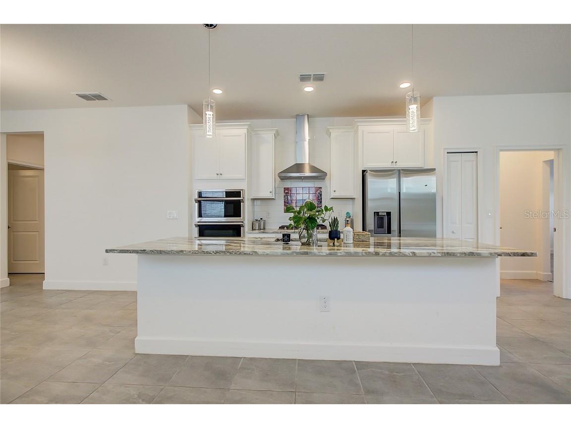 411 Sandsend Court Apollo Beach FL 33572 TB8450827 image19