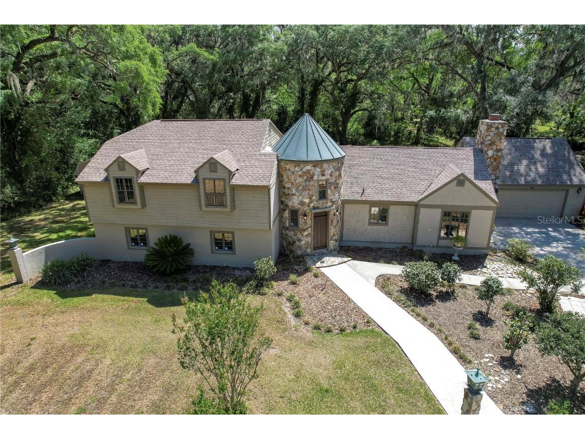 411 Skywood Drive Valrico FL 33594 T3434762 image1