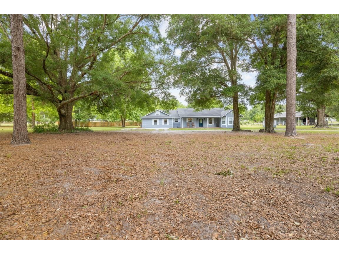 411 SW Thorne Lane, Fort White, FL, 32038 MLS GC521987 Edina Realty