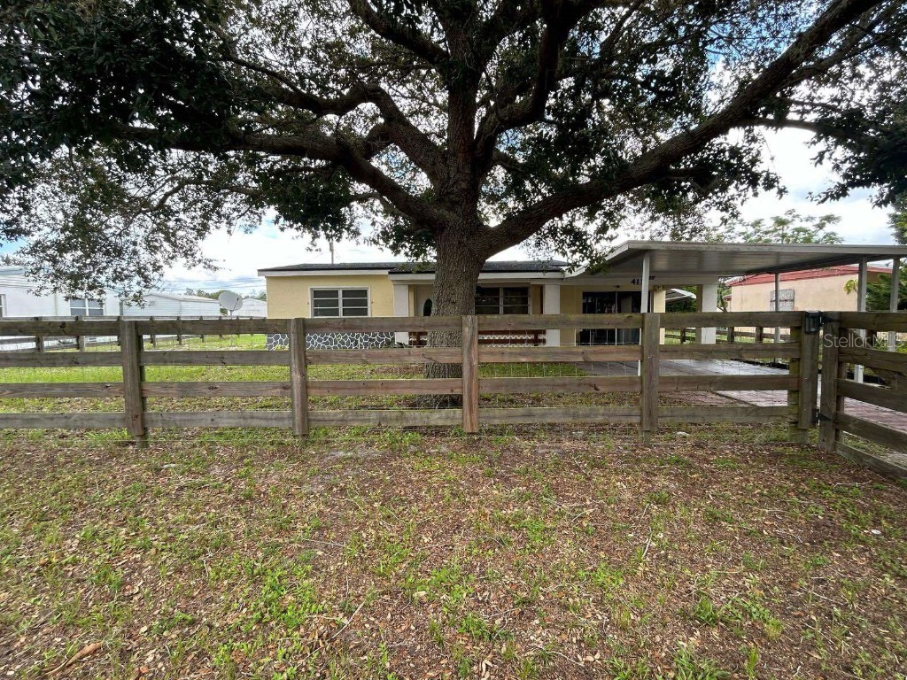 411 Thomas Avenue Frostproof FL 33843 TB8308884 image1