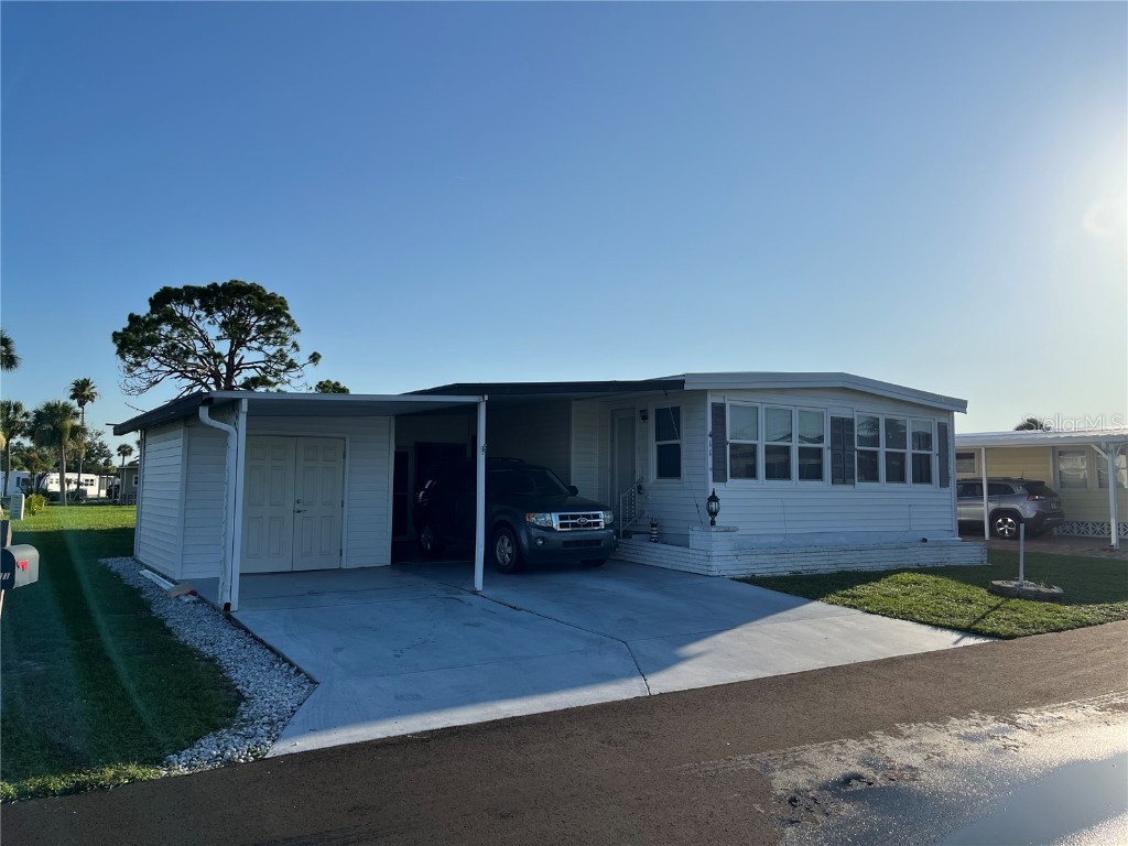 411 Vasto Drive Venice FL 34285 N6139439 image1
