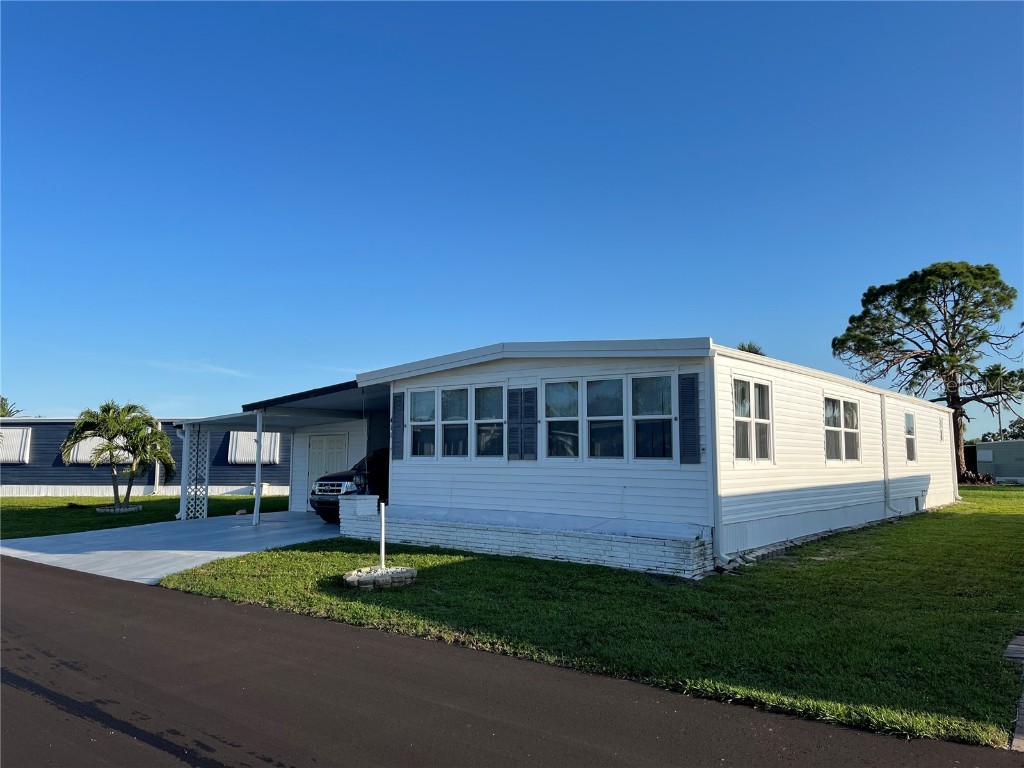 411 Vasto Drive Venice FL 34285 N6139439 image2