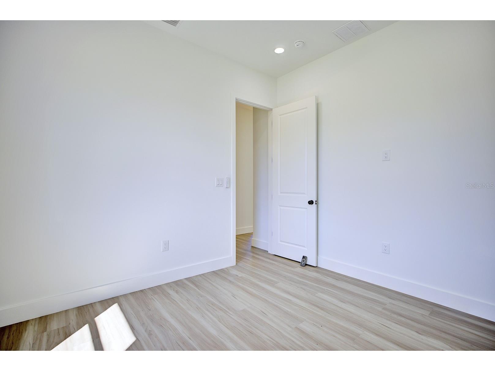 411 Volvo Avenue Sebring FL 33872 L4959601 image9