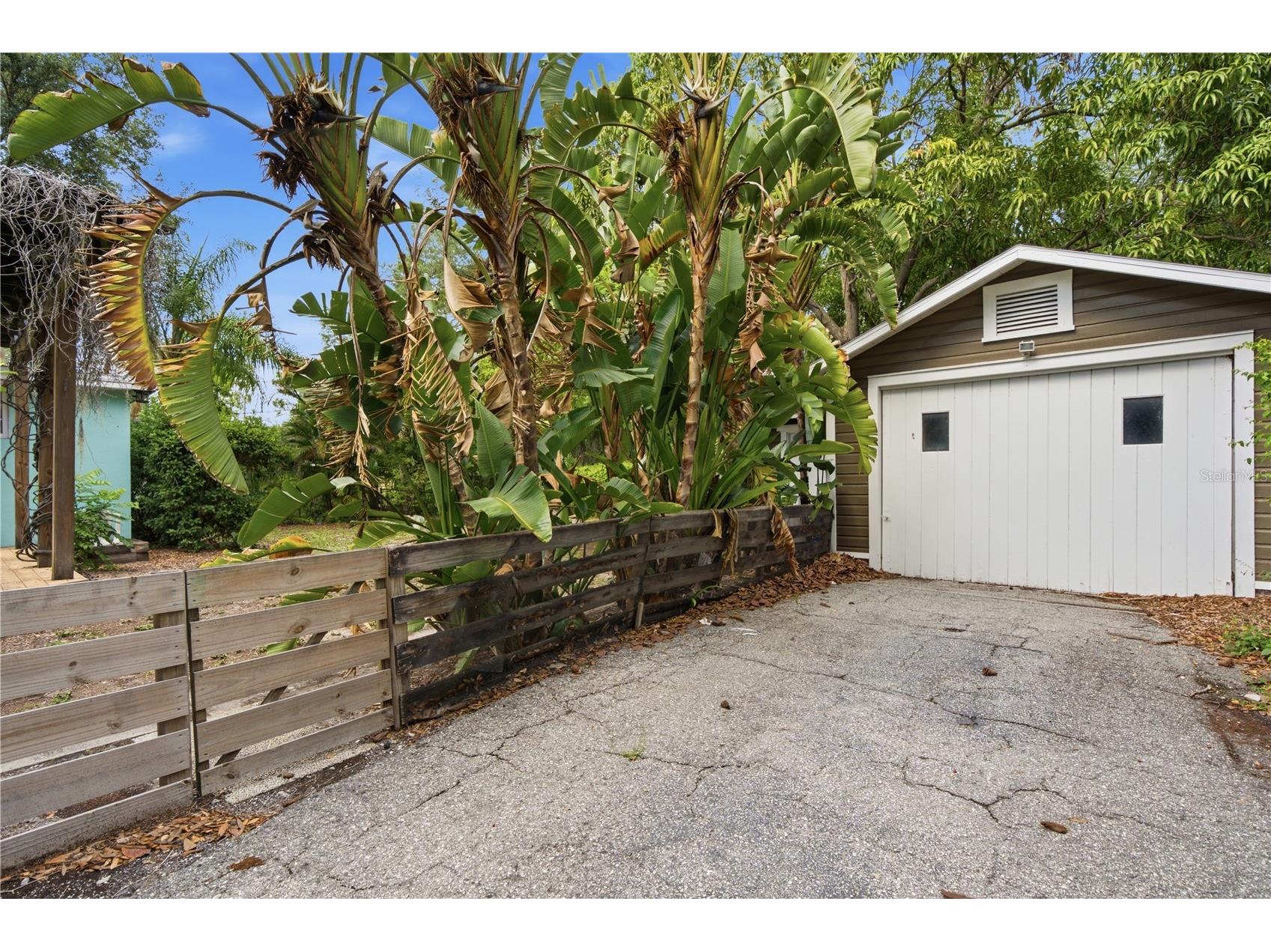 411 W 48th Street Bradenton FL 34209 A4696345 image34