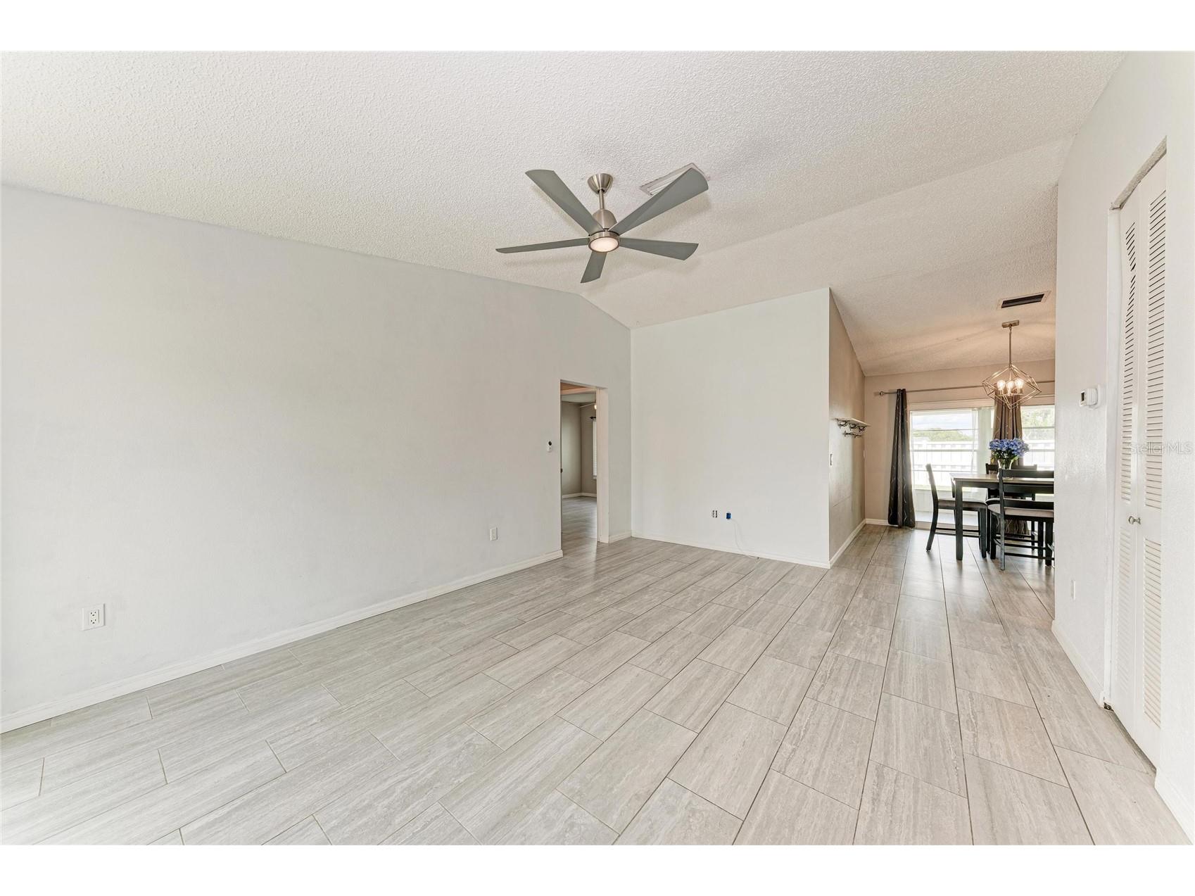 4110 39th Ave W Bradenton FL 34205 A4688785 image11