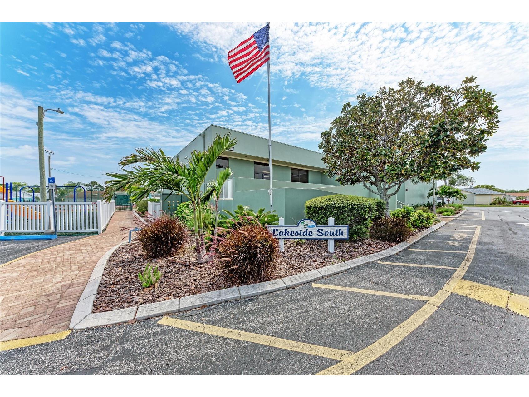 4110 39th Ave W Bradenton FL 34205 A4688785 image54