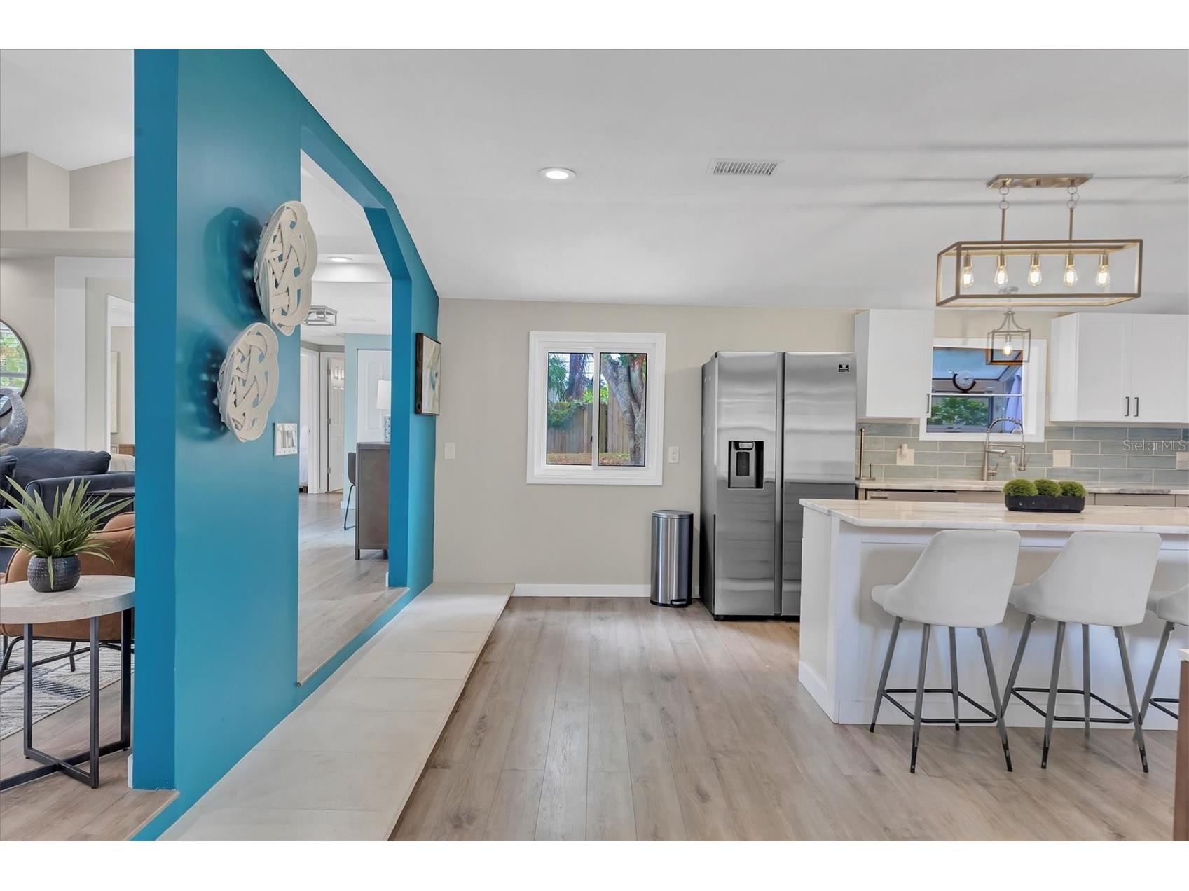 4110 Iola Drive Sarasota FL 34231 A4691495 image13
