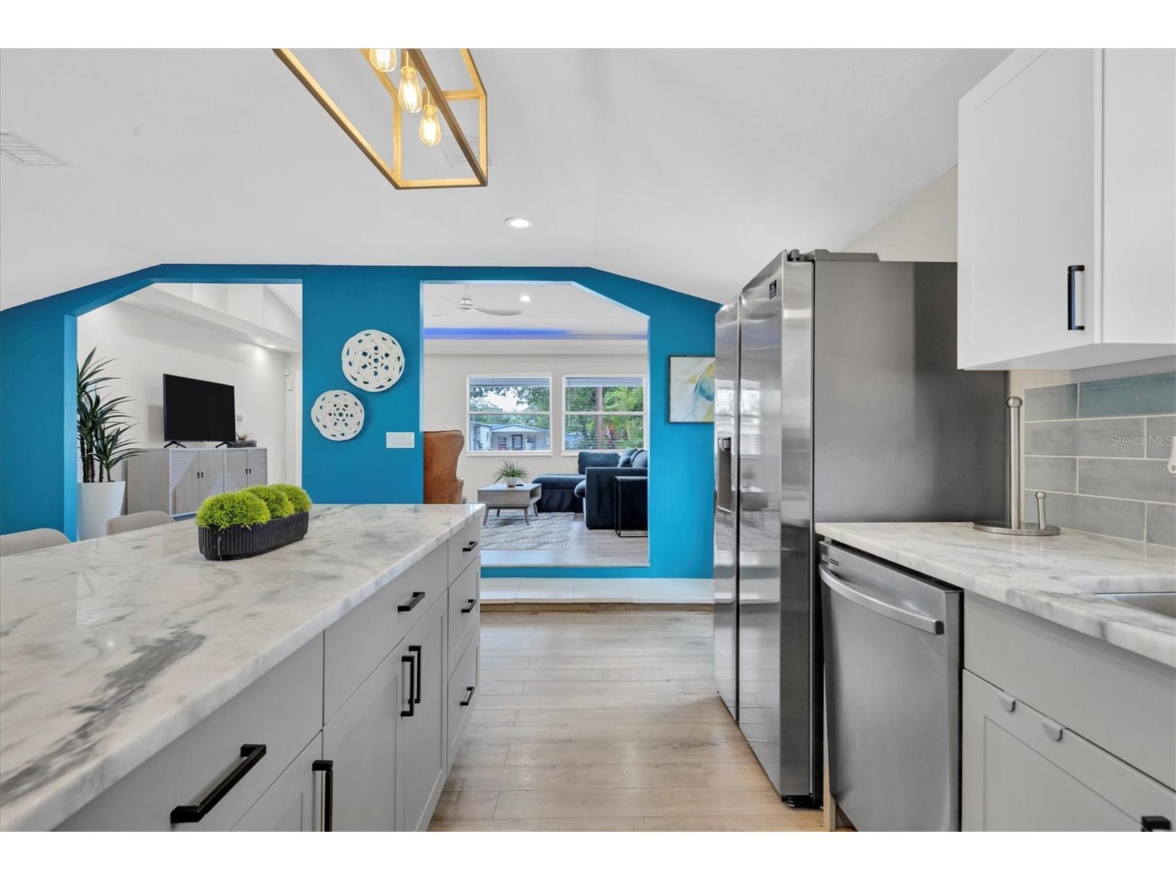 4110 Iola Drive Sarasota FL 34231 A4691495 image17