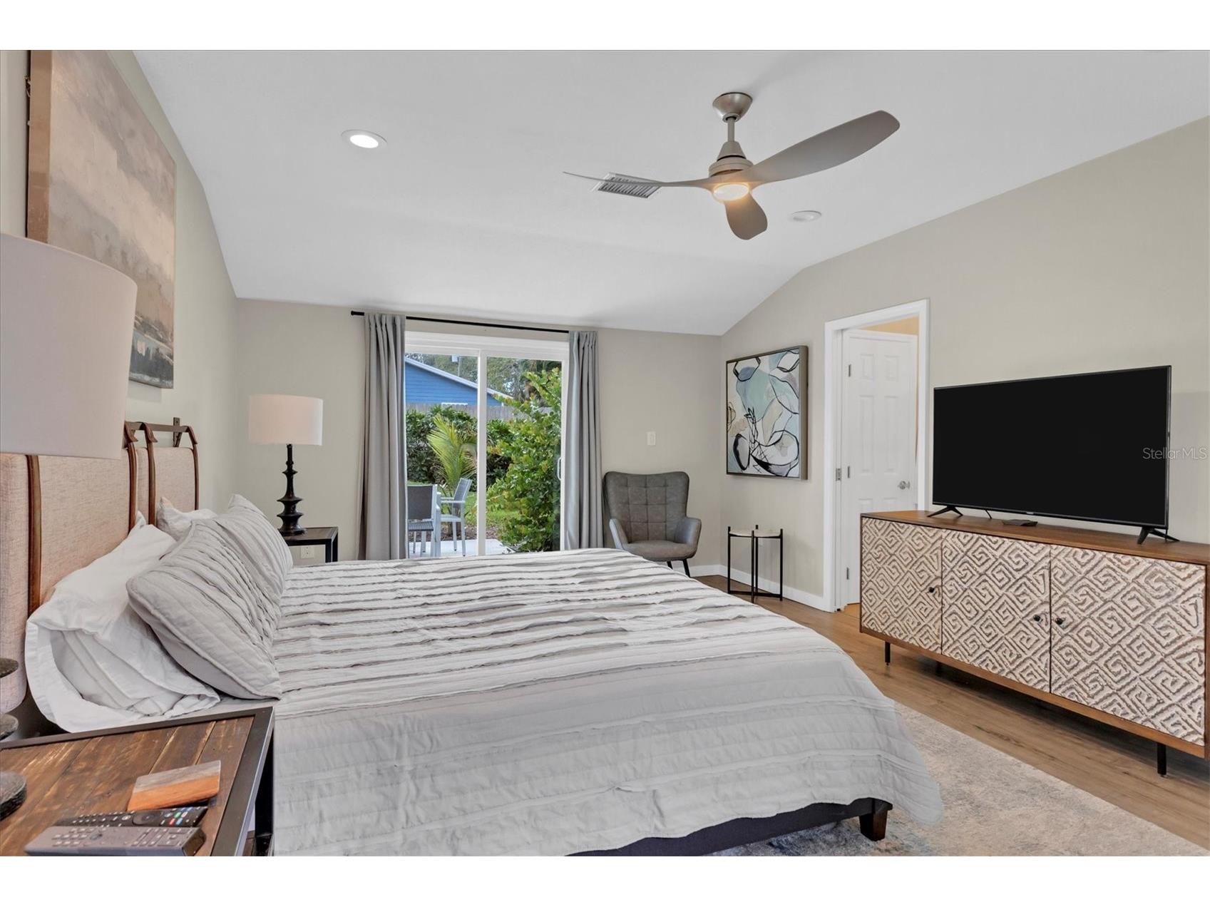 4110 Iola Drive Sarasota FL 34231 A4691495 image18