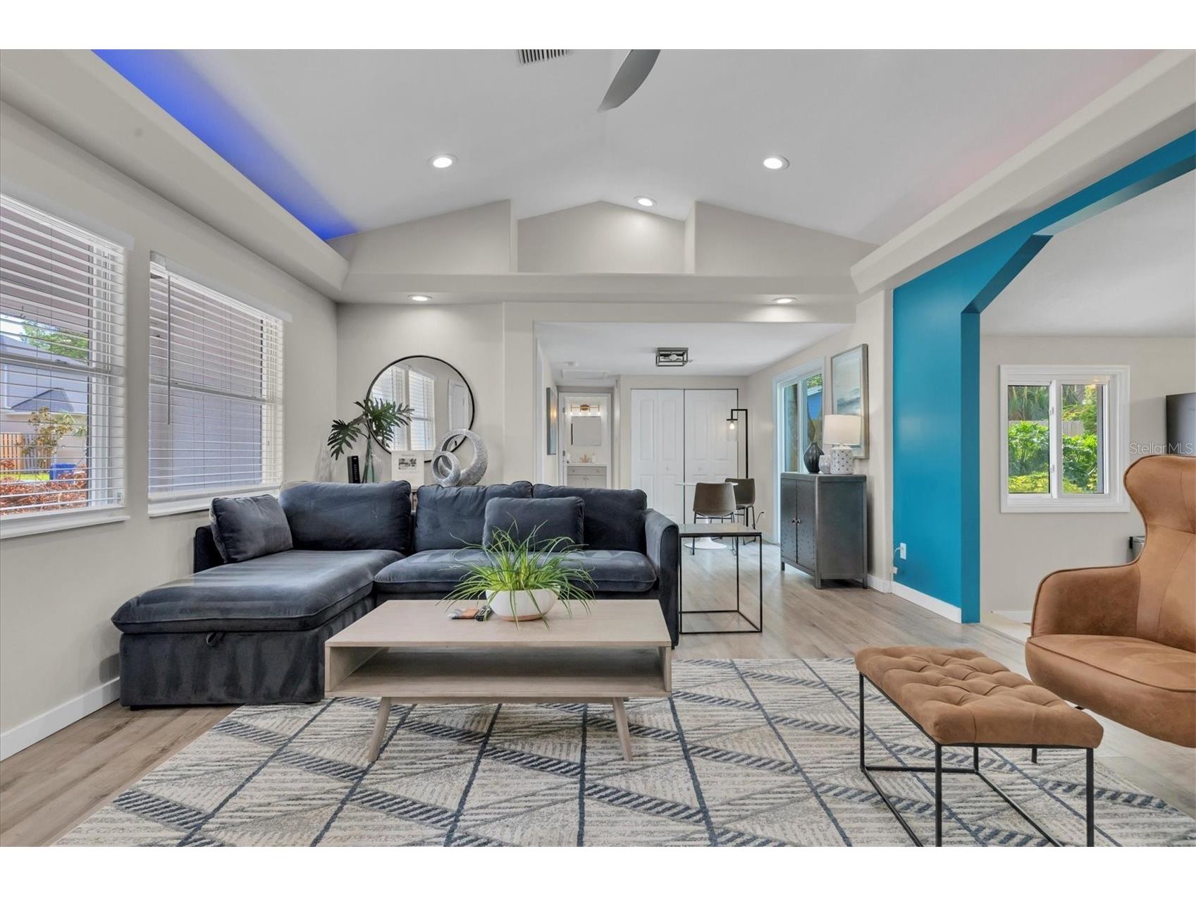 4110 Iola Drive Sarasota FL 34231 A4691495 image4