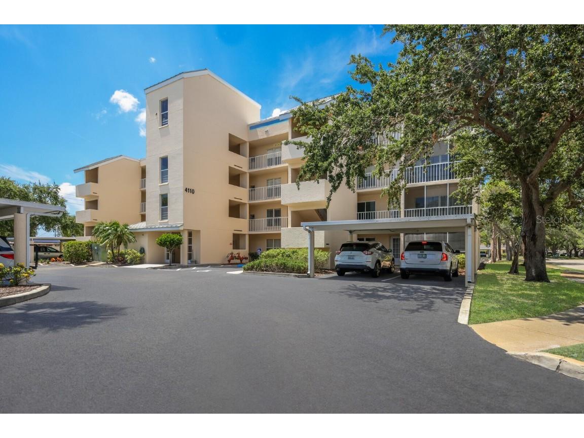 4110 Ironwood Circle #201 Bradenton FL 34209 A4613872 image1