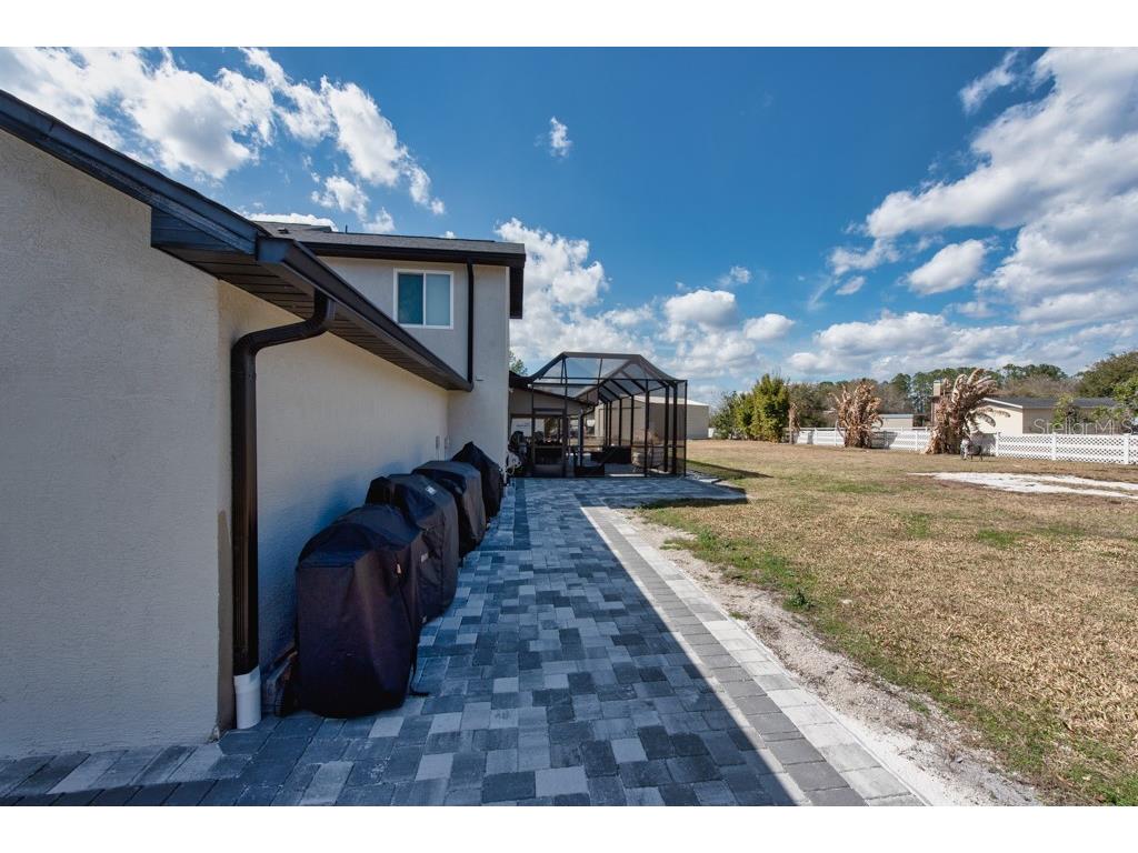 4110 Meadow Run Lane Wesley Chapel FL 33543 TB8471612 image32
