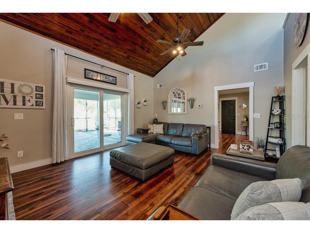 4110 Meadow Run Lane Wesley Chapel FL 33543 TB8471612 image5