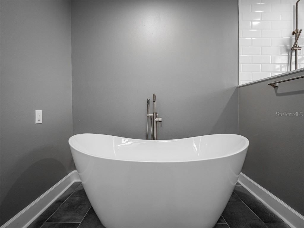 4110 N River View Avenue Tampa FL 33607 - HILLSBOROUGH RIVER TB8413149 image30