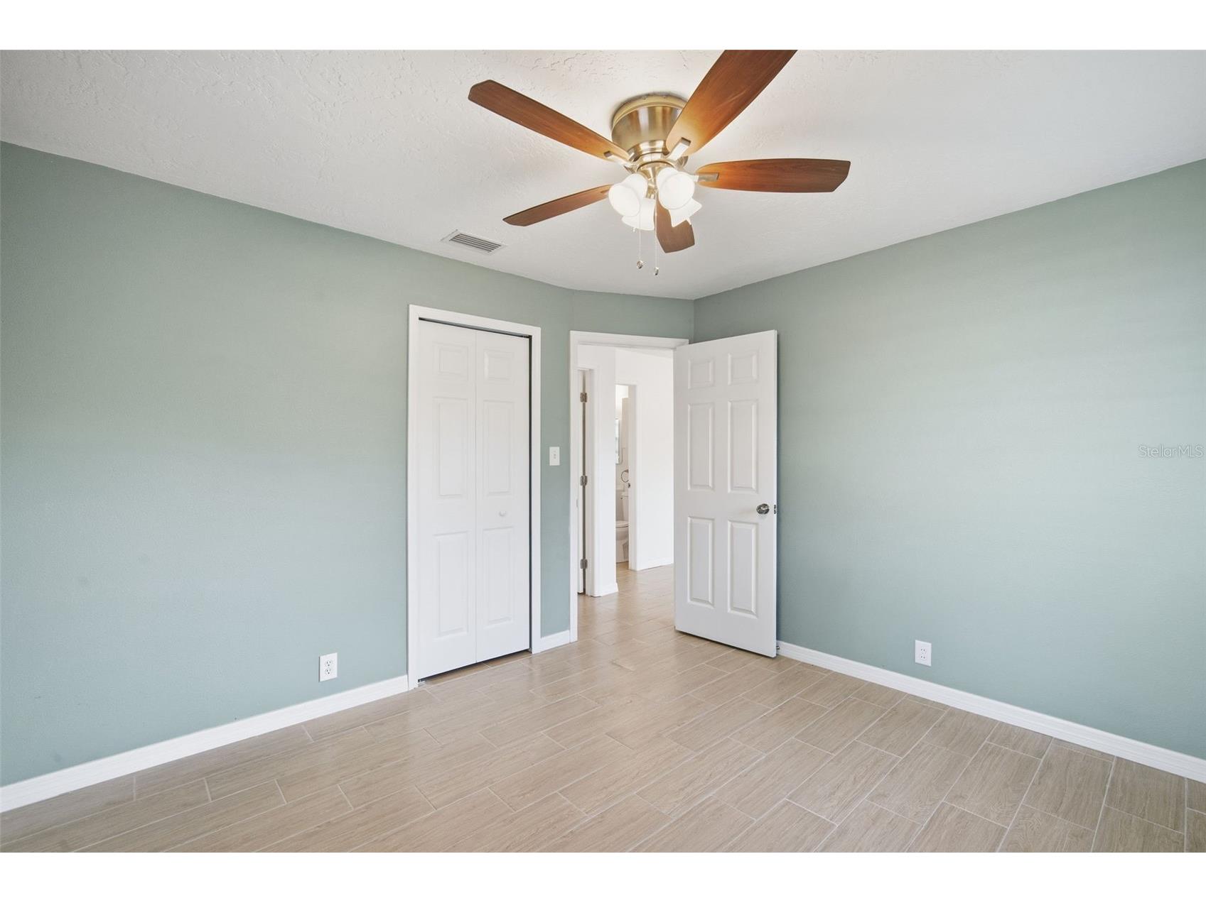 4110 W Leila Avenue Tampa FL 33616 TB8489387 image21