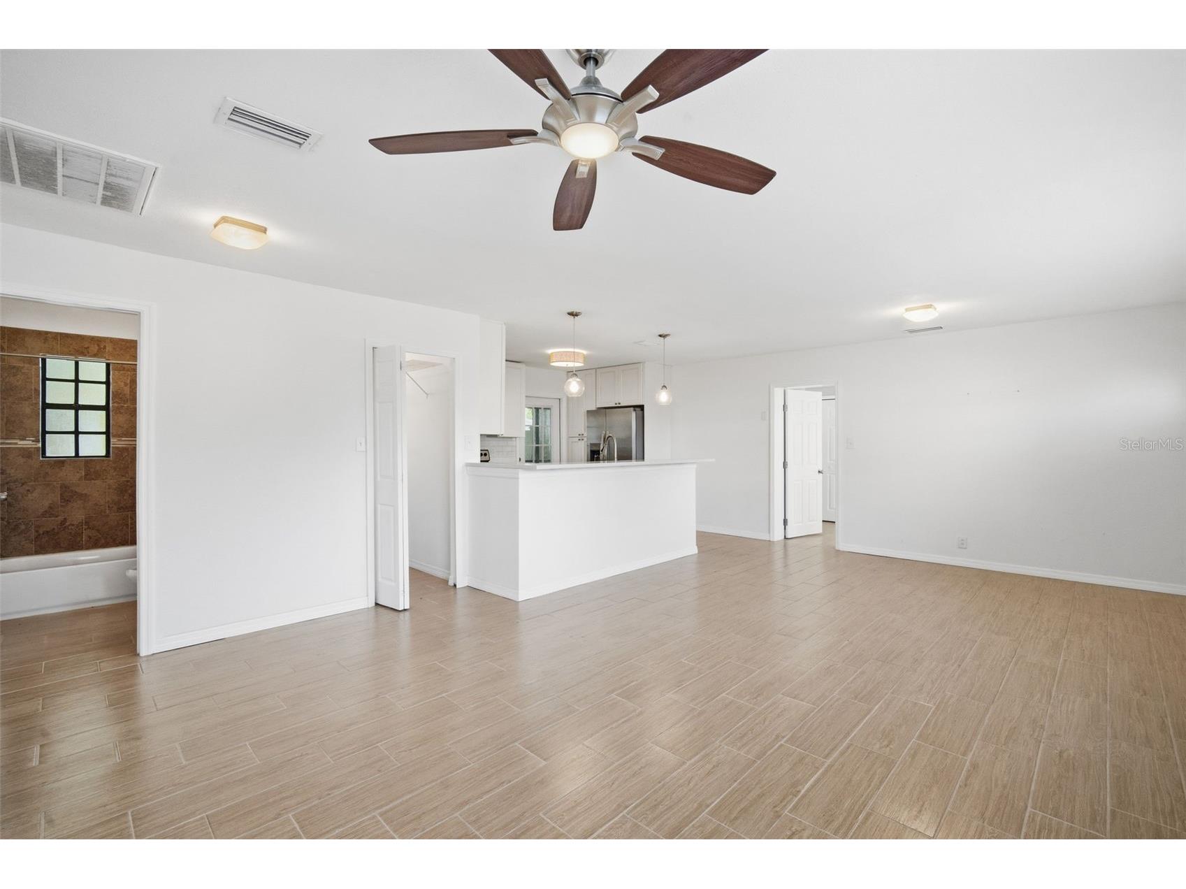 4110 W Leila Avenue Tampa FL 33616 TB8489387 image6