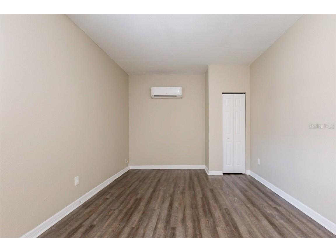 4111 13th Avenue S Saint Petersburg FL 33711 O6310629 image24