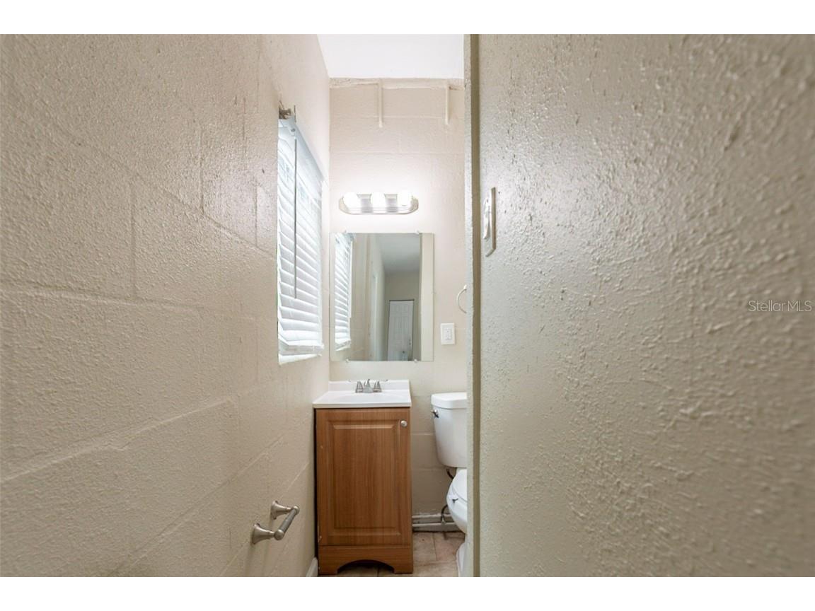 4111 13th Avenue S Saint Petersburg FL 33711 O6310629 image26