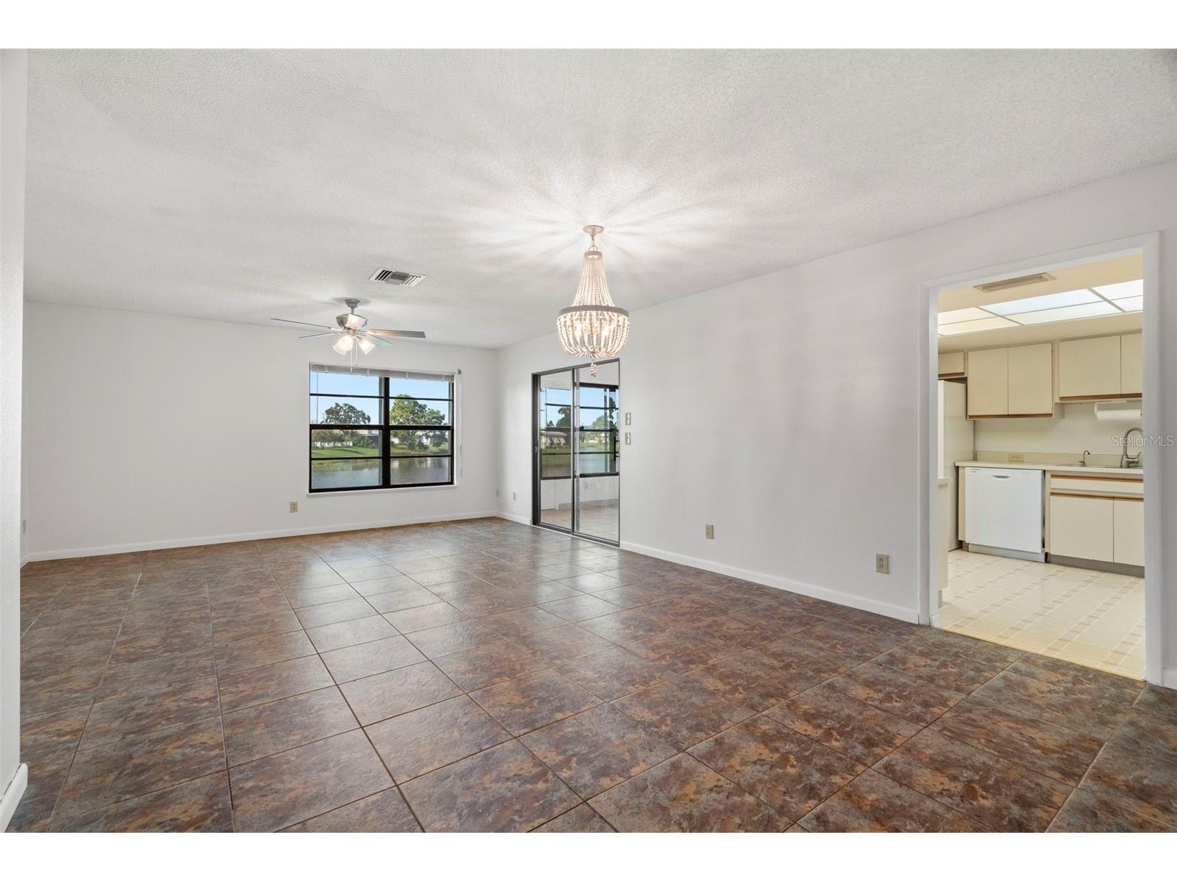 4111 89th Avenue N Pinellas Park FL 33782 TB8423604 image11