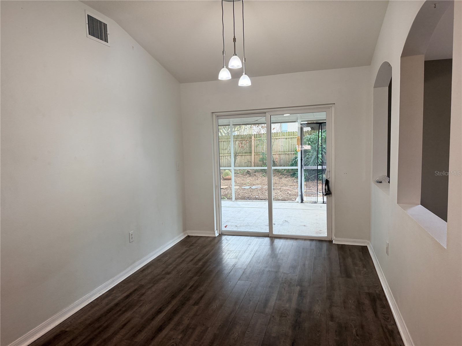 4111 Amber Ridge Lane Valrico FL 33594 TB8477156 image9