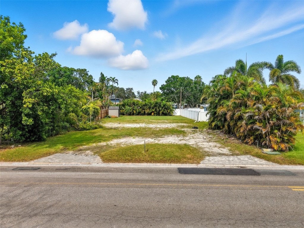 4111 Arkansas Avenue NE Saint Petersburg FL 33703 TB8429140 image1