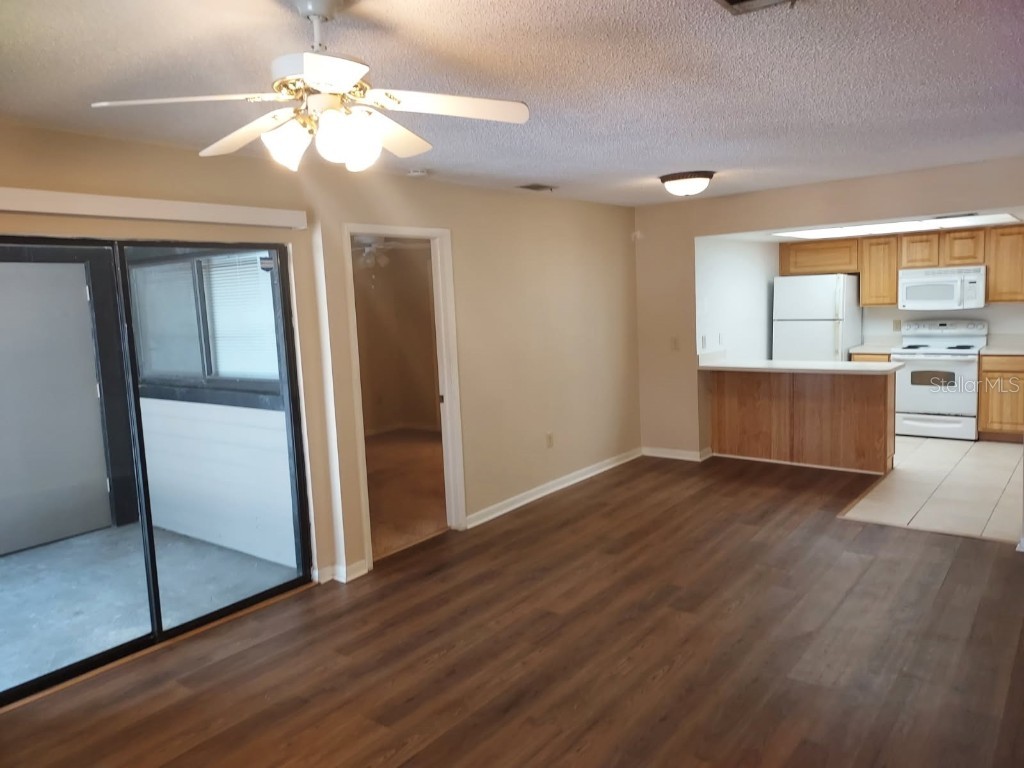 4111 Ashford Green Place #B203 Tampa FL 33613 TB8393850 image3