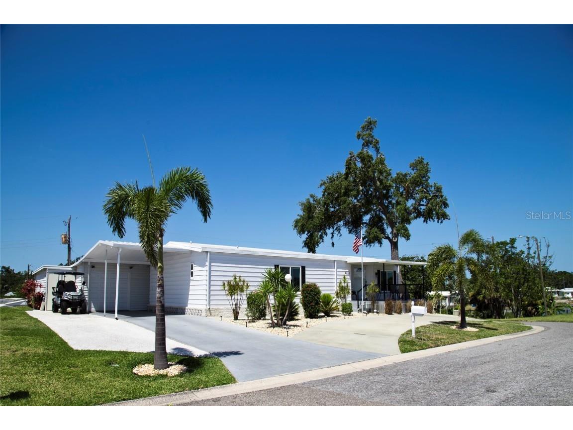 4111 E 13th Street E Ellenton FL 34222 A4650987 image1