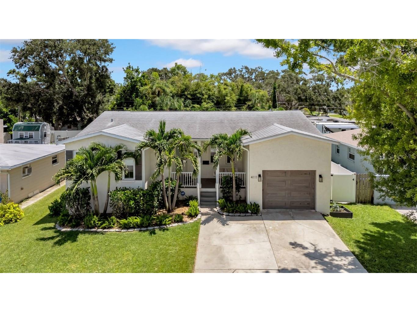 4111 Helena Street NE Saint Petersburg FL 33703 TB8416078 image1