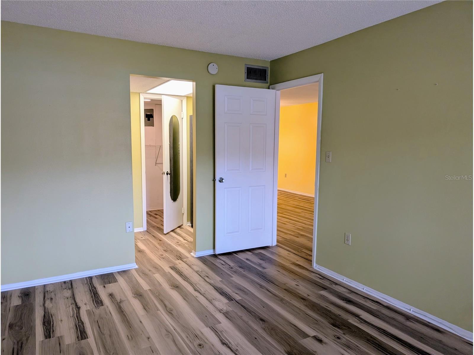 4111 Heron Way #E-103 Bradenton FL 34205 A4692468 image10