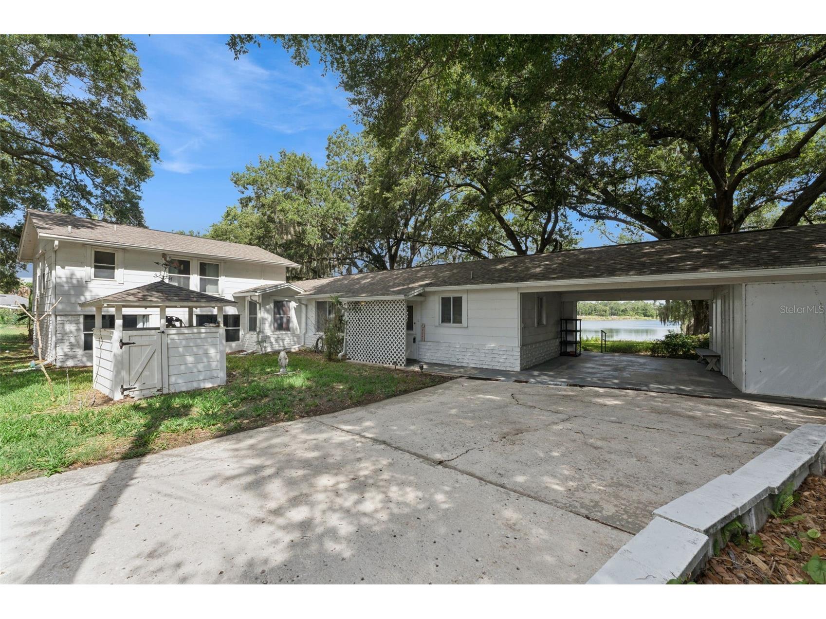 4111 Lake Lockhart Drive Orlando FL 32810 - LAKE LOCKHART O6404177 image1