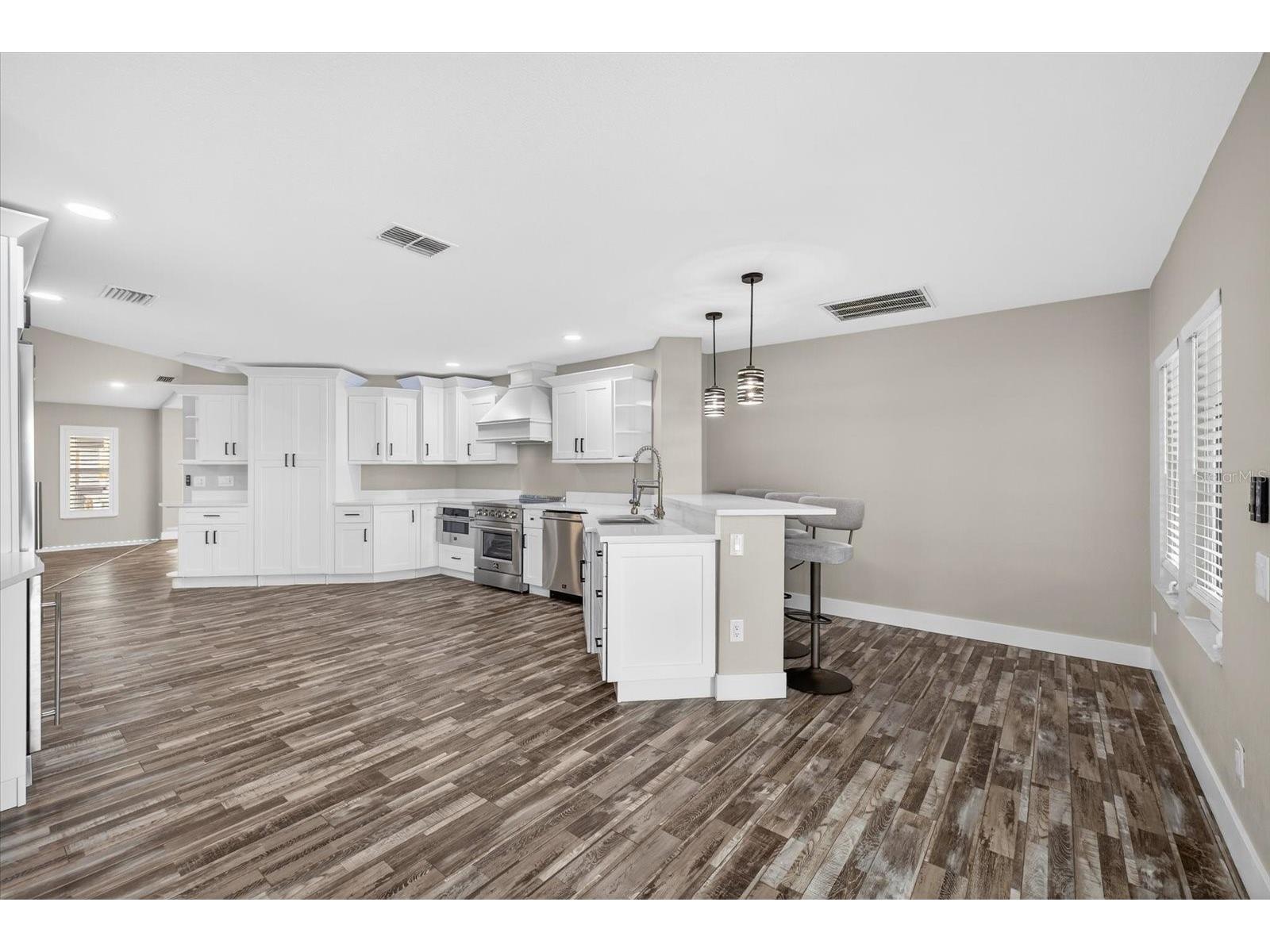 4111 Marine Parkway New Port Richey FL 34652 - GULF W7882480 image25