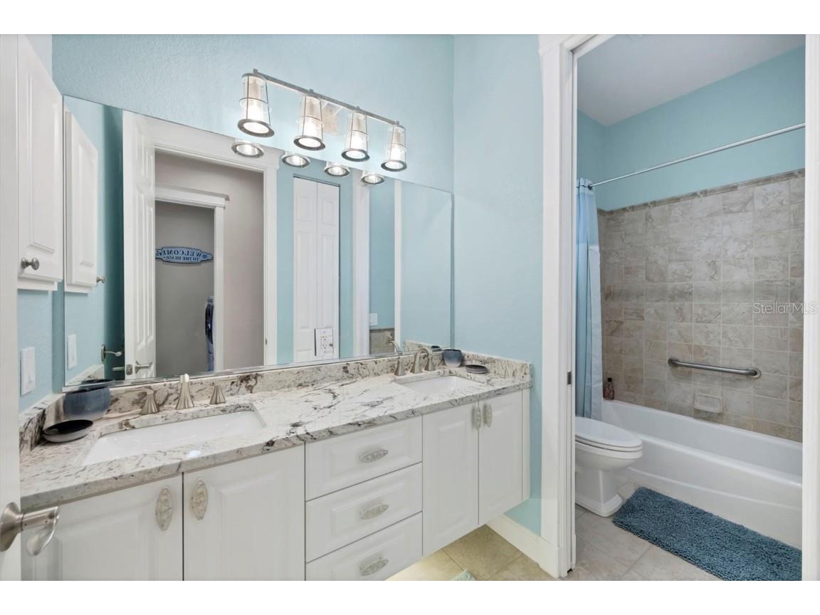 4111 N Beach Road Englewood FL 34223 TB8419864 image41