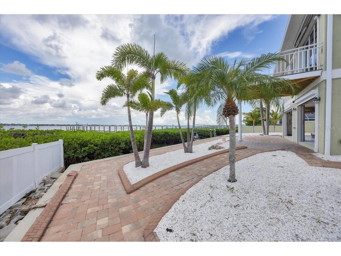 4111 N Beach Road Englewood FL 34223 TB8419864 image9