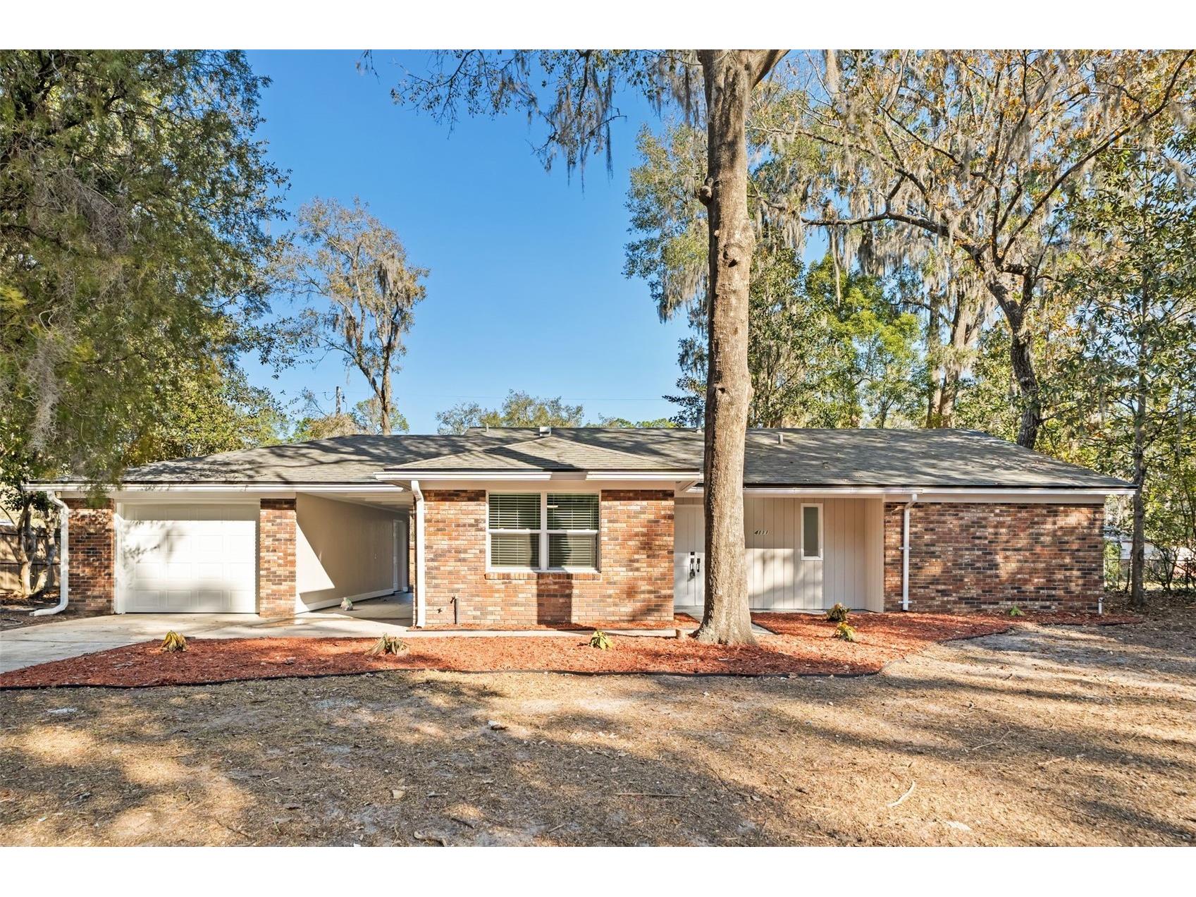 4111 NW 20th Drive Gainesville FL 32605 OM718498 image1