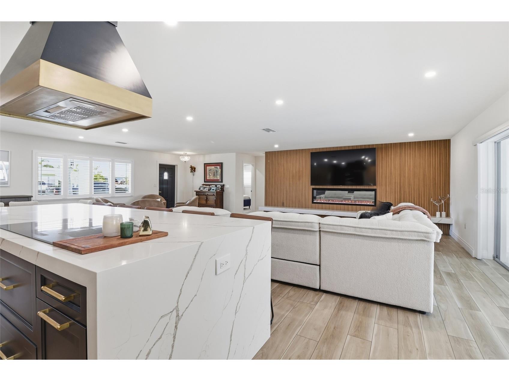 4111 Plumosa Terrace Bradenton FL 34210 - PALMA SOLA BAY A4679308 image13