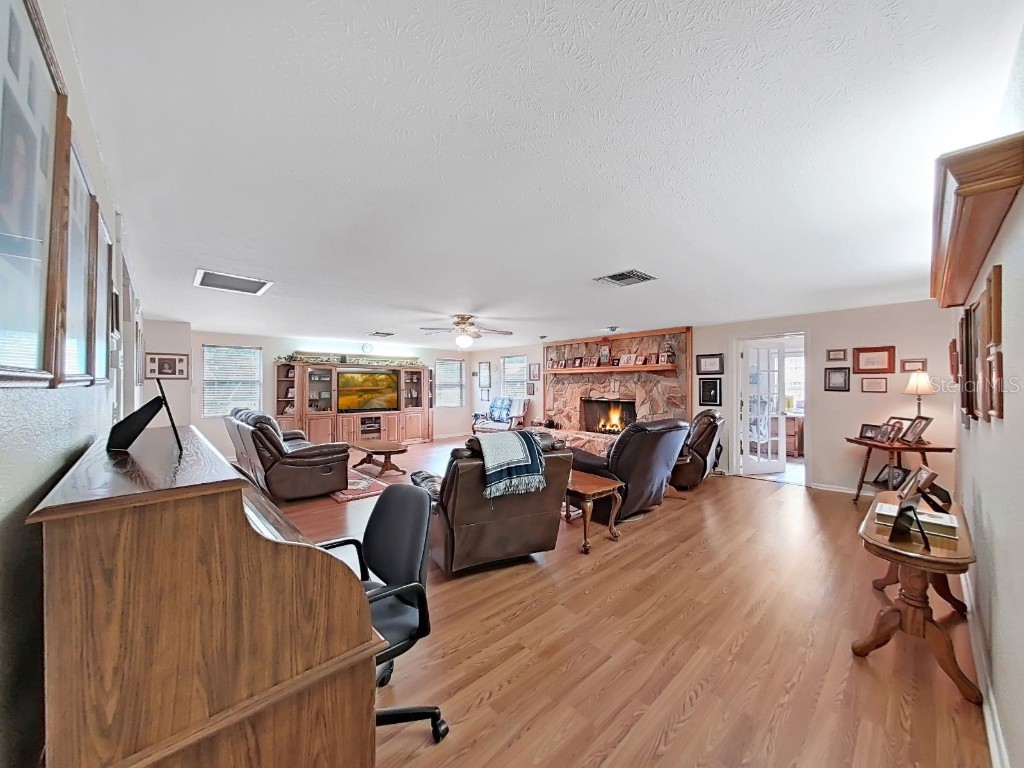 4111 Robinson Road Valrico FL 33594 TB8445653 image28