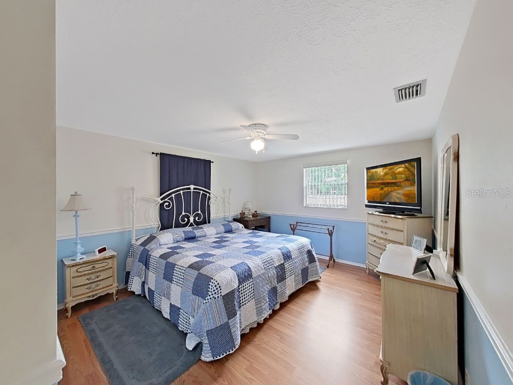 4111 Robinson Road Valrico FL 33594 TB8445653 image37