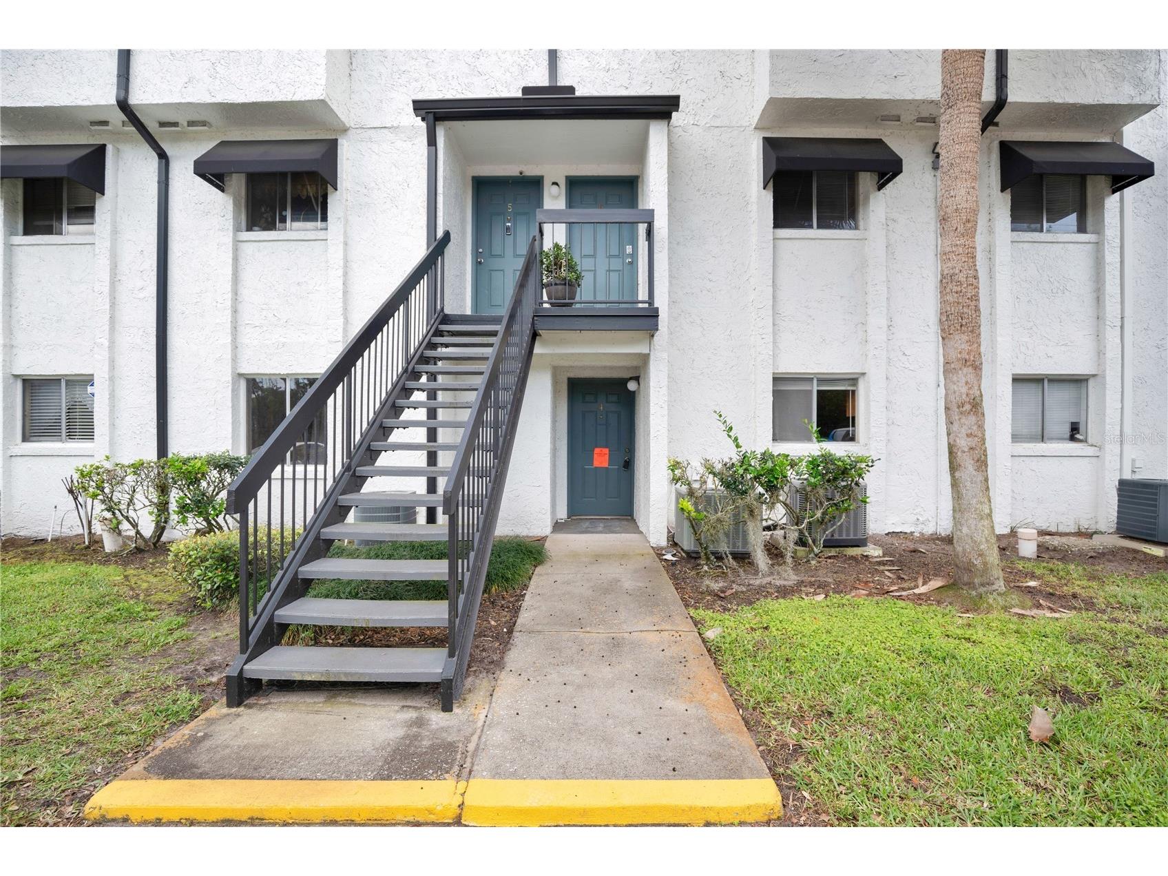 4111 S Semoran Boulevard #4 Orlando FL 32822 O6399152 image1