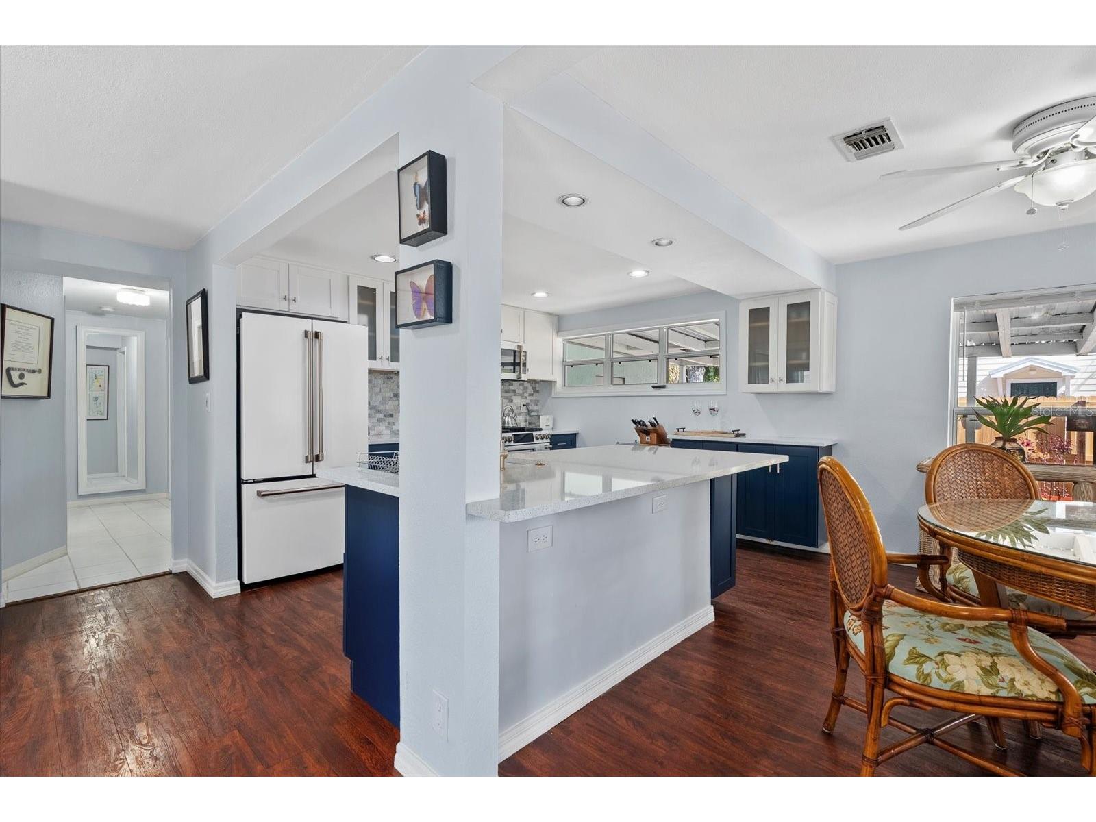 4111 Sarasota Avenue Sarasota FL 34234 A4685876 image17