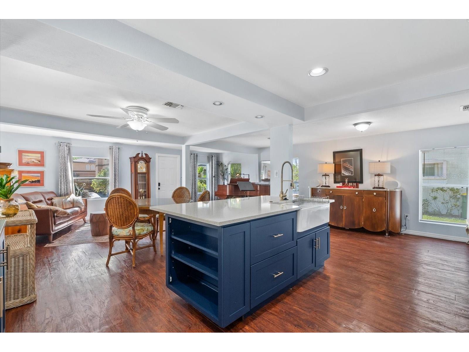 4111 Sarasota Avenue Sarasota FL 34234 A4685876 image9