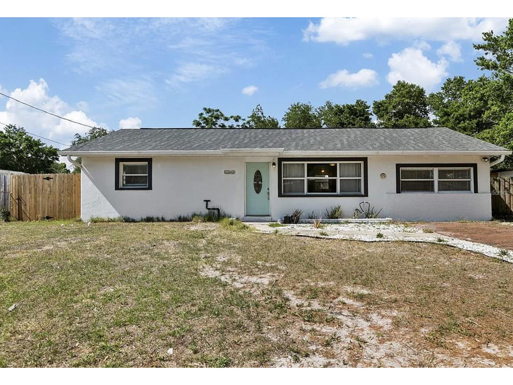 4111 W Montgomery Terrace Tampa FL 33616 A4694304 image1