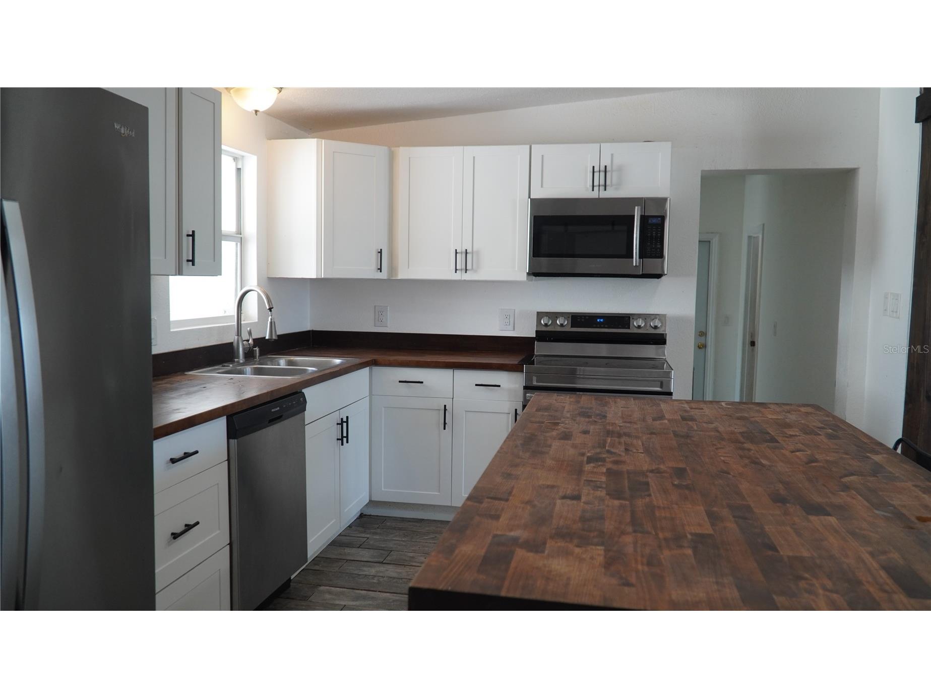 4111 W Montgomery Terrace Tampa FL 33616 A4694304 image11