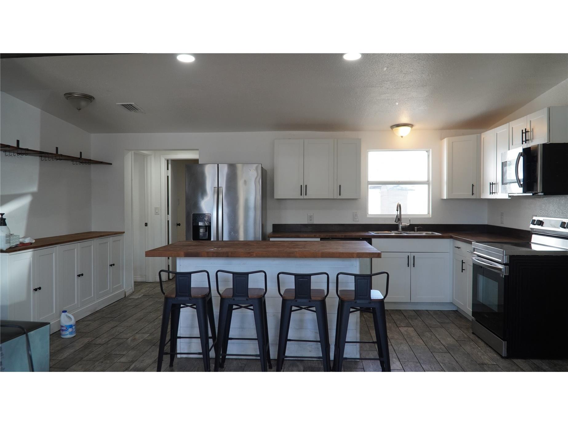 4111 W Montgomery Terrace Tampa FL 33616 A4694304 image9