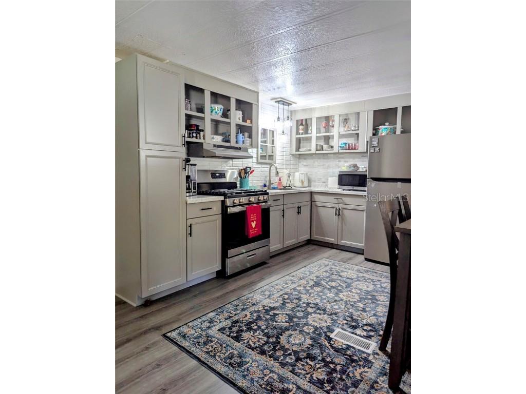 4111 Woodland Circle Deland FL 32724 V4940723 image11