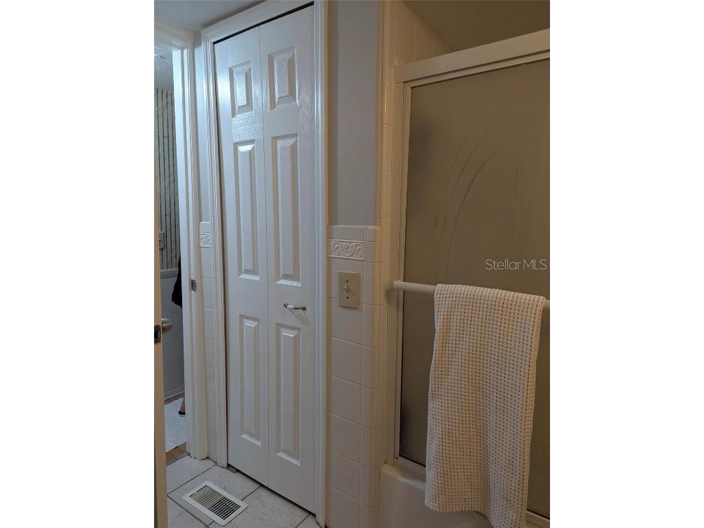 4111 Woodland Circle Deland FL 32724 V4940723 image22