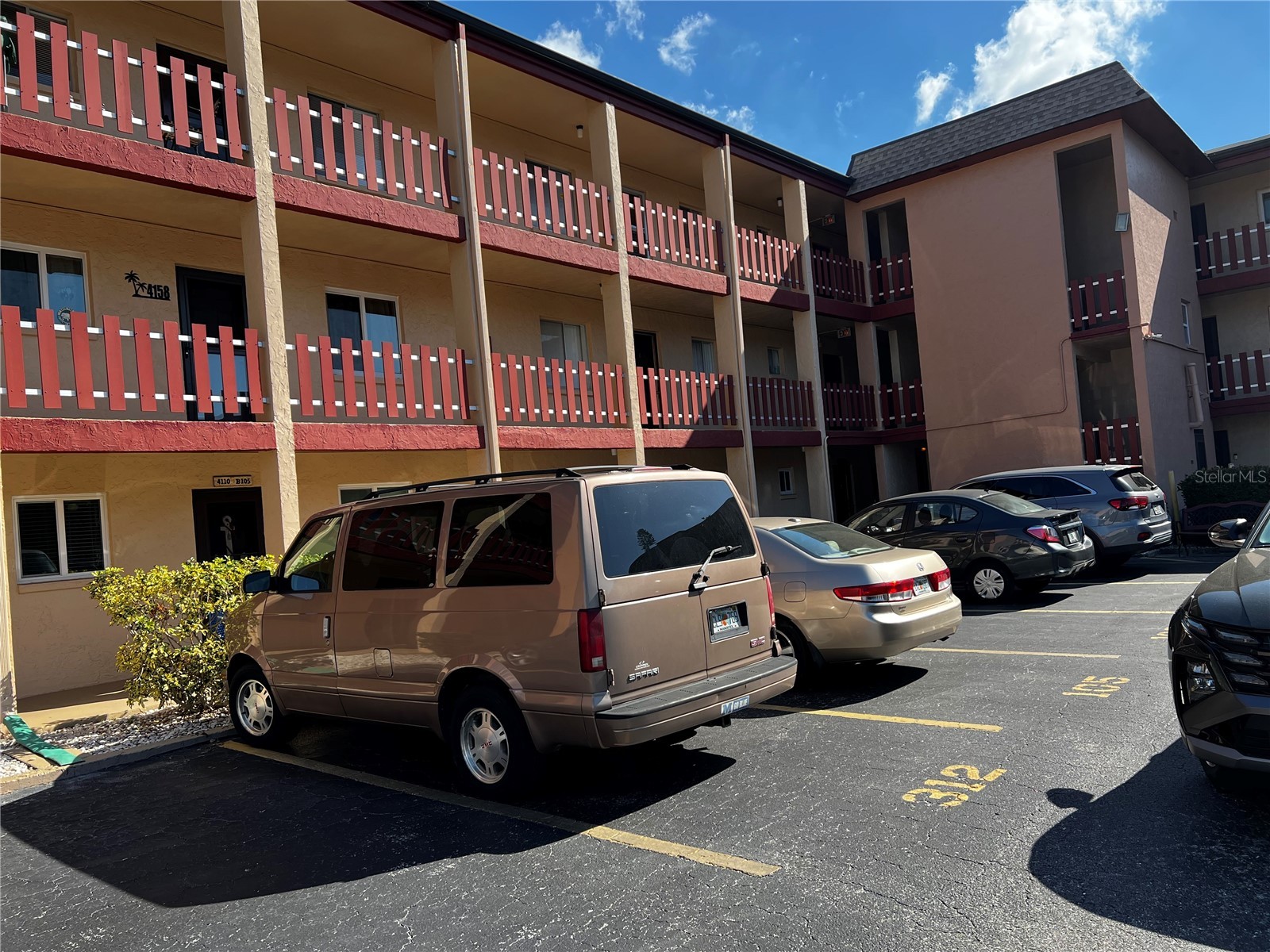 4112 Heron Way #B106 Bradenton FL 34205 A4679671 image1