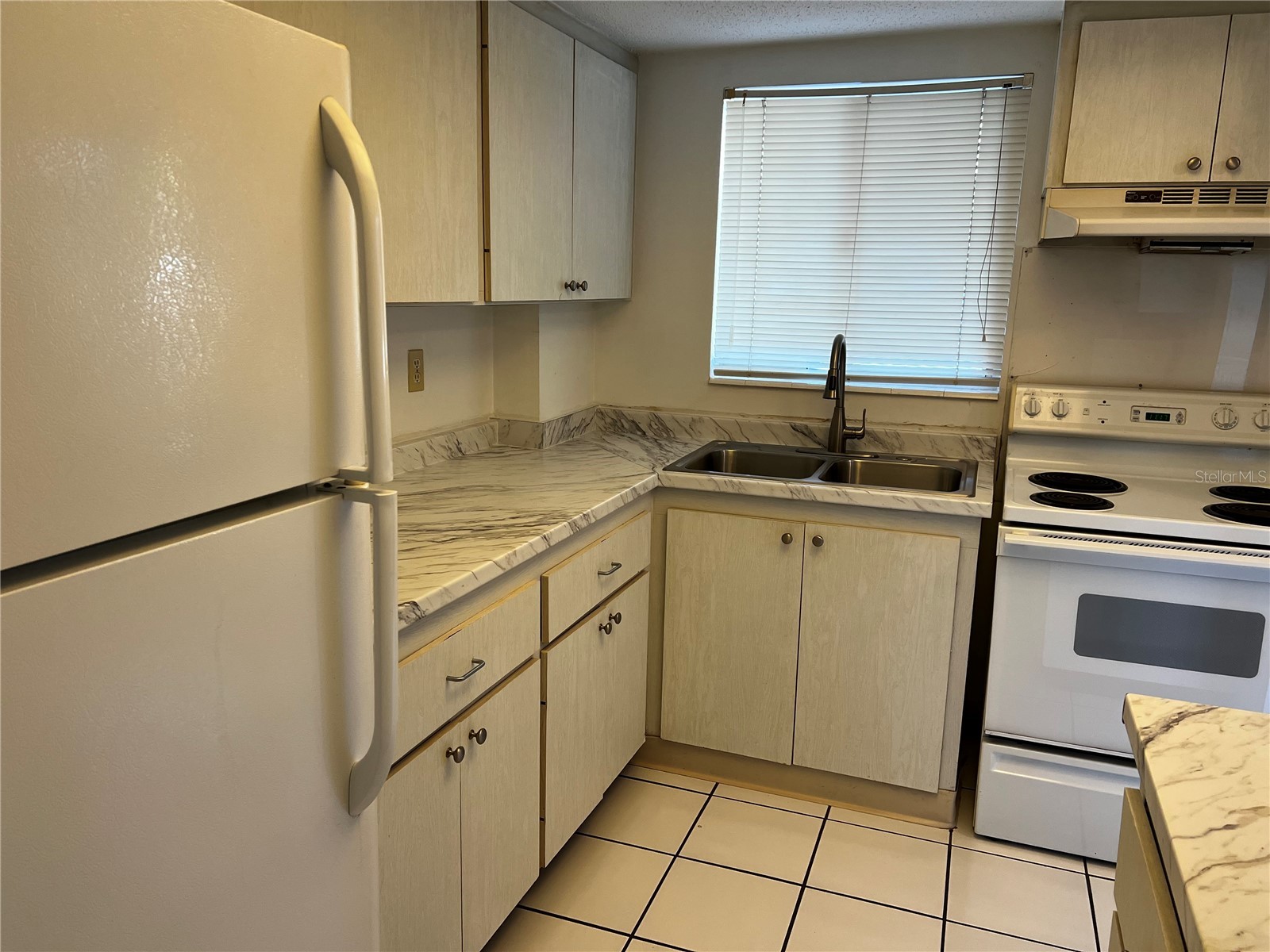 4112 Heron Way #B106 Bradenton FL 34205 A4679671 image4